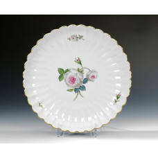 Beilageschale rund,gemuschelt, Weiße Rose mit Purpurkern, Goldrand, ø 28 cm