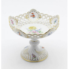 Schale auf Fu&szlig; durchbrochen, Blume 3 mitte, bunt, Goldrand und Goldstaffage, H 17 cm