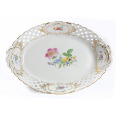 Korb, durchbr.  mit 2 Henkel, Blume 3 mitte, bunt, Schilderornamente goldstaffiert, Goldrand, L 25 cm