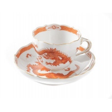 Tasse m.U., Ming-Drache, reich, rot, mit Kante, Goldrand, V 0,15 l