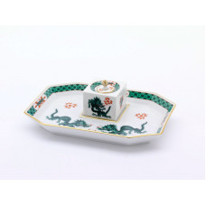 Schreibzeug, Mingdrache mit reicher Kante, alte Ausführung, apfelgrün, Goldrand, 18x13 cm