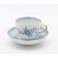 Kaffeetasse m.U., Indische Malerei 2 mit Kante, hellblau, Goldpunkte, Goldrand, V 0,20 l