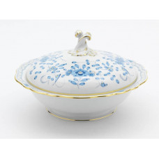 Sch&uuml;ssel m.D., Form 