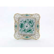 Schale, durchbr. viereckig, Indische Malerei, grün, Goldpunkte, Goldrand und Goldstaffage, L 20,5 cm