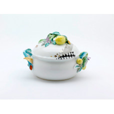 Terrine m.Zitronenzweig, Zitronenzweig und Schmetterling, Aufglasurdekoration, AS 01/2006, V 0 l