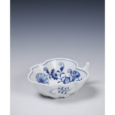 Salzgef&auml;&szlig;, Zwiebelmuster, kobaltblau, wei&szlig;er Rand, L 10 cm