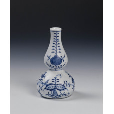 Sakeflasche, Zwiebelmuster, kobaltblau, wei&szlig;er Rand, 0,18 l