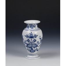 Vase, Zwiebelmuster, kobaltblau, weißer Rand, H 13 cm
