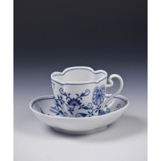 Tasse m.U., Zwiebelmuster, kobaltblau, weißer Rand, 0,15 l