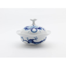 Sch&uuml;ssel m.D., Form 