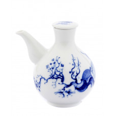 Sojasaucenkanne, Orchidee auf Ast