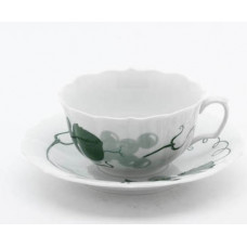 Teetasse m.U., Weinblatt mit Weintraube,grün,mit Lösungsmalerei,weißer Rand, V 0,20 l