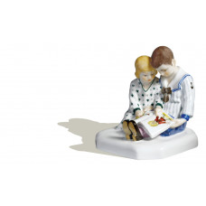 Zwei Kinder, Bunt staffiert