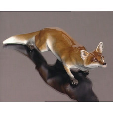 Fuchs schleichend, Bunt staffiert