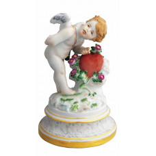 Амор, в Эйн Герц klopfend, Головни и золото staffiert, H 17 см