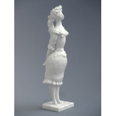 Mädchen m.Post. u. kleinem Vogel, Weiß, H 21 cm