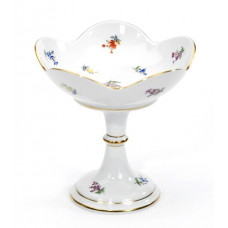 Schale auf Fu&szlig;, Form 