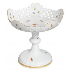 Schale auf Fu&szlig; durchbrochen, Form 